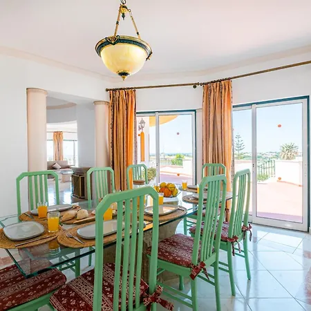 Atlantida By Atlantic Places וילה אלבופיירה
